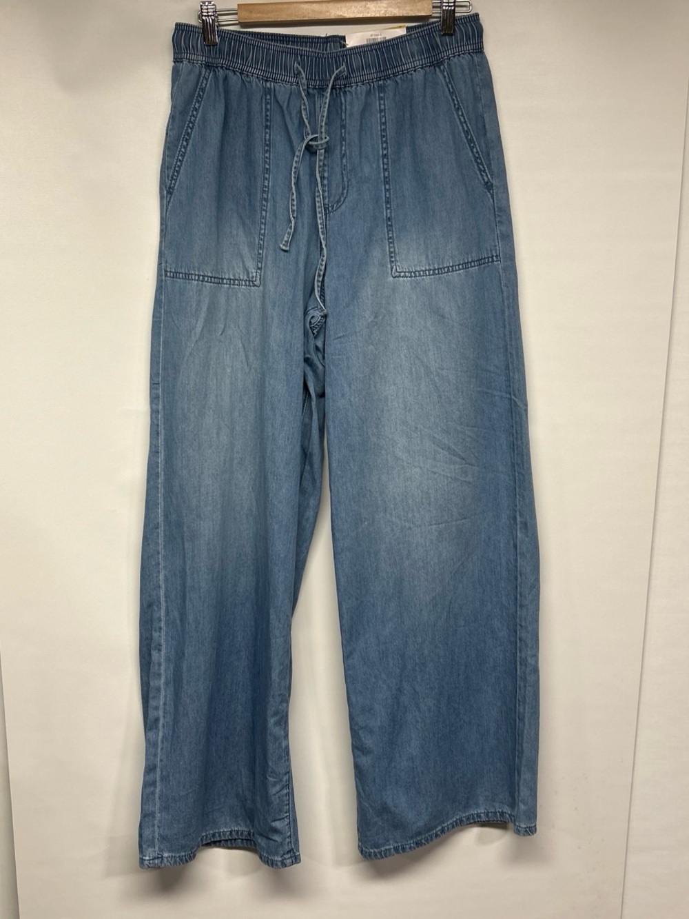 Relaxed Light Blue Denim Drawstring Jeans for Men
